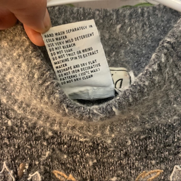 Vintage 80s light grey gold embroidered beaded floral granny sweater - Picture 10 of 12